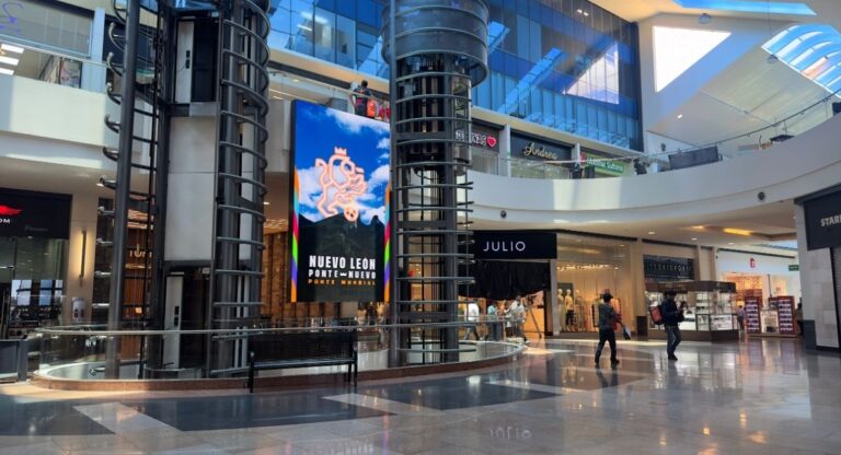 Pantallas digitales para publicidad: Innovación en la publicidad exterior